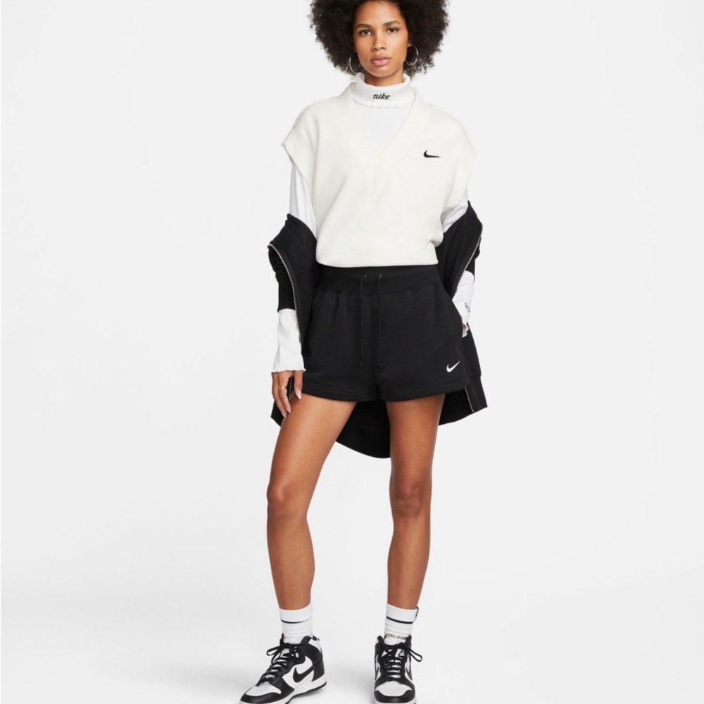 Nike Women's Phoenix High Waist Shorts